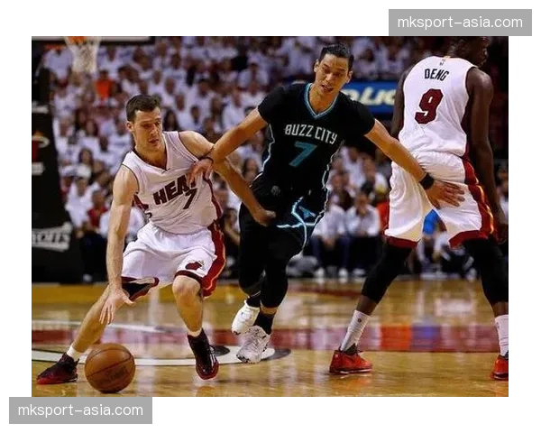 黄蜂120-106轻取太阳，沃克31分9助攻送对手八连败