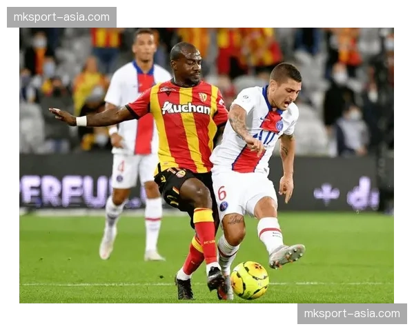 蒙彼利埃0-0朗斯，双方合计仅4次射正，比赛焦点集中于中场绞杀与防守落位